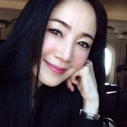 国产熟女阿姨,魅力四溢,岁月静好